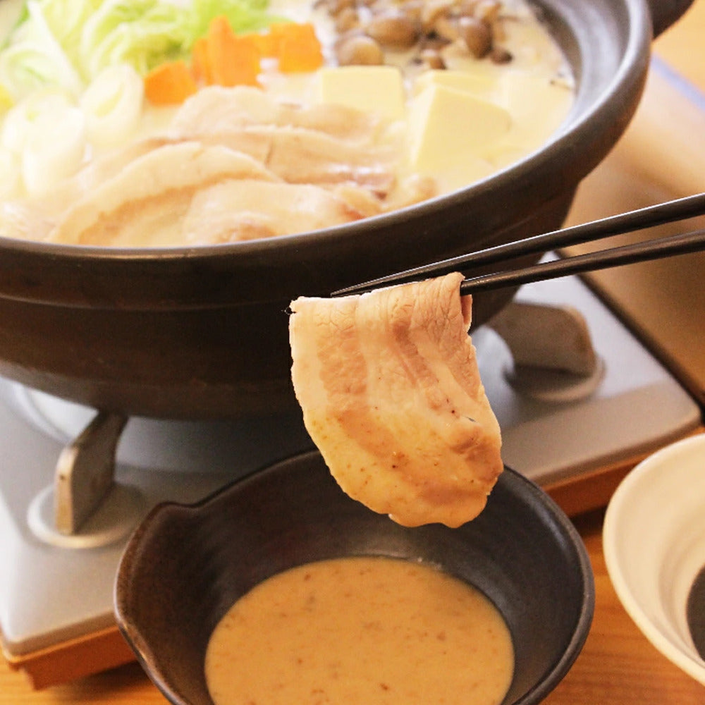 Kikkoman-Roasted-Sesame-Dressing-1L---Goma-Dare-Dipping-Sauce-2