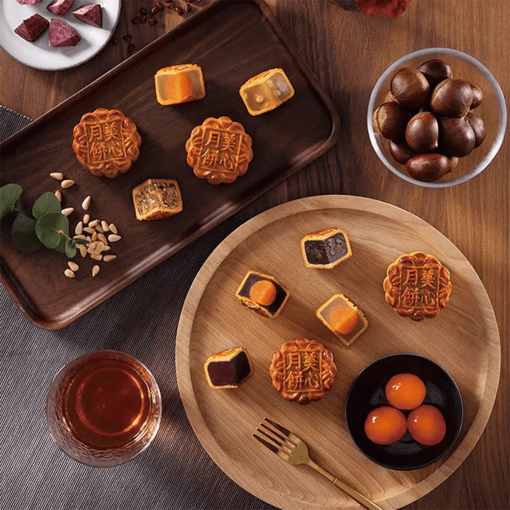 Maxim's-Starry-Pearl-Assorted-Mooncakes-Gift-Box-–-9-Pieces,-630g-2