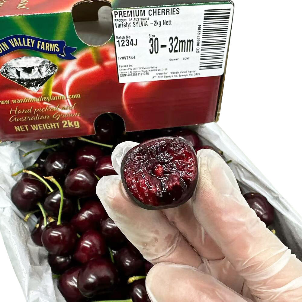 wvf-sylvia-australian-cherries-30-32mm-gift-box-approx-2kg-4