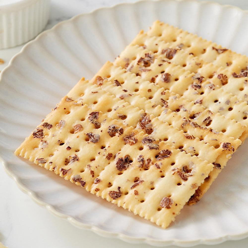 Aldi-Delight-Soda-Biscuits-–-Rye-Flavour-360-g-–-Limited-Import-4