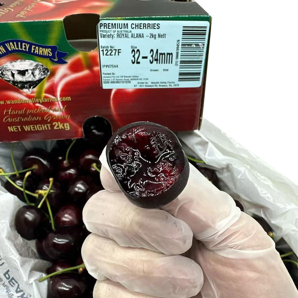 diamond-royal-alana-cherries-32-34mm-gift-box-approx-2kg-4
