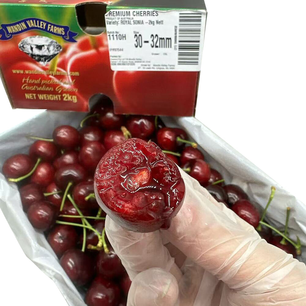wandin-valley-farms-diamond-royal-sonya-cherries-30-32mm-gift-box-approx-2kg-4