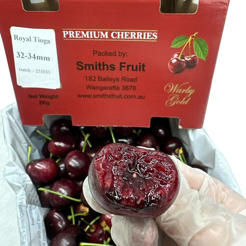 smiths-fruit-warby-gold-royal-tioga-cherries-gift-box-2kg-32-34mm-5